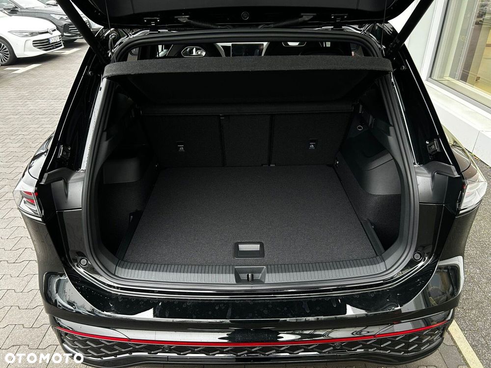 Volkswagen Tiguan - 21