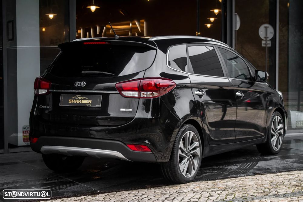 Kia Carens 1.7 CRDi ISG EX - 4