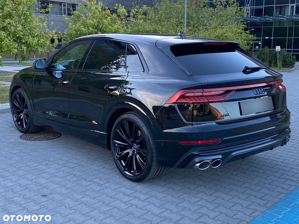 Audi SQ8 - 16
