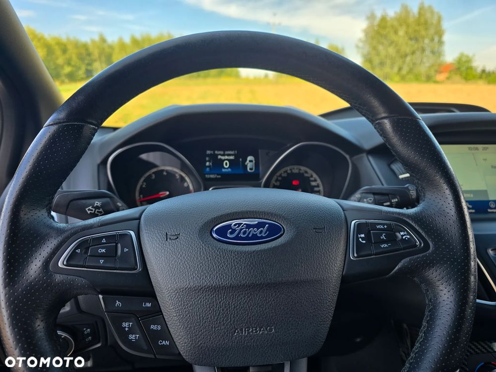 Ford Focus 2.0 EcoBoost ST mit Leder-Sport-Paket - 20