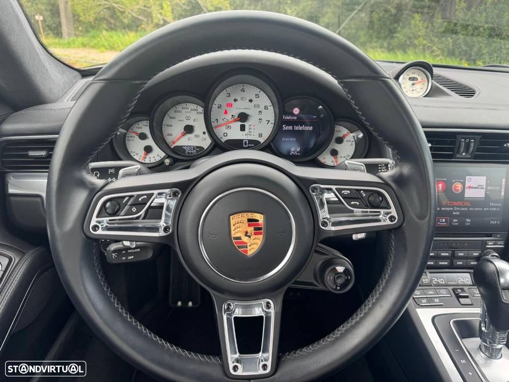 Porsche 911 (991) Carrera 4 S PDK - 11