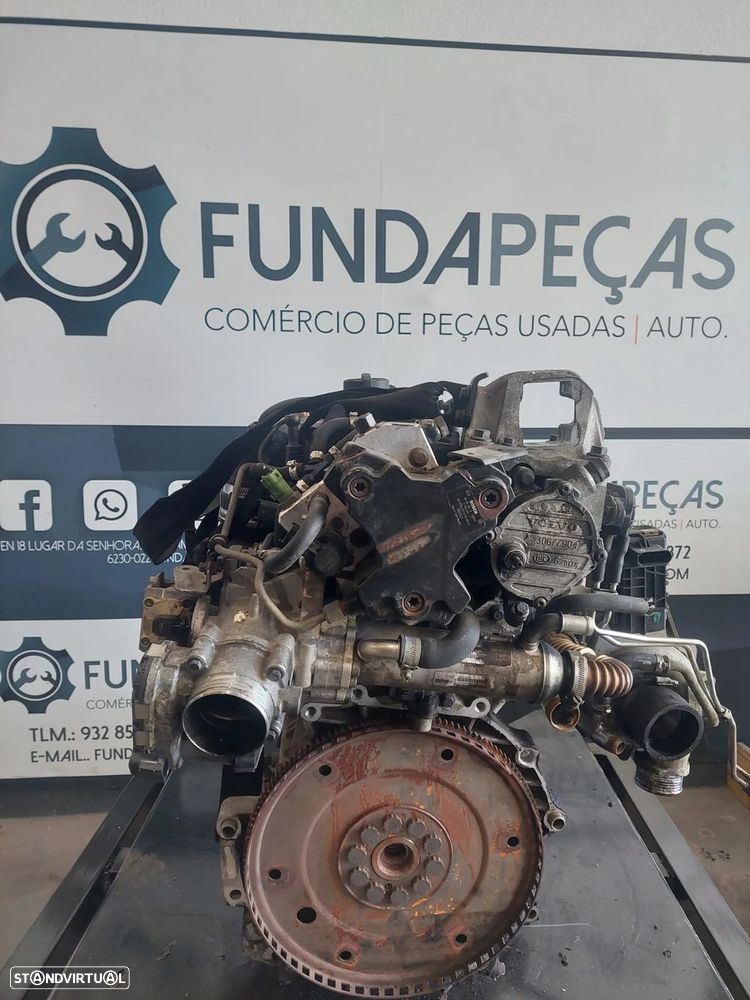 Motor Volvo D5 2.4 163 Cv Ref: D5244T - 2