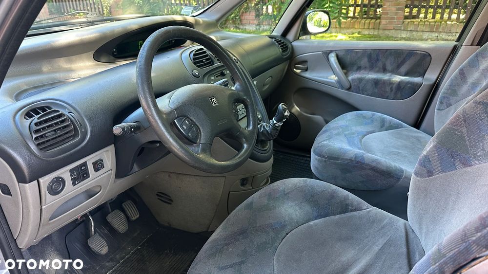 Citroën Xsara Picasso - 9