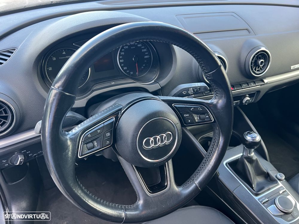 Audi A3 Sportback 1.6 TDI Sport - 13