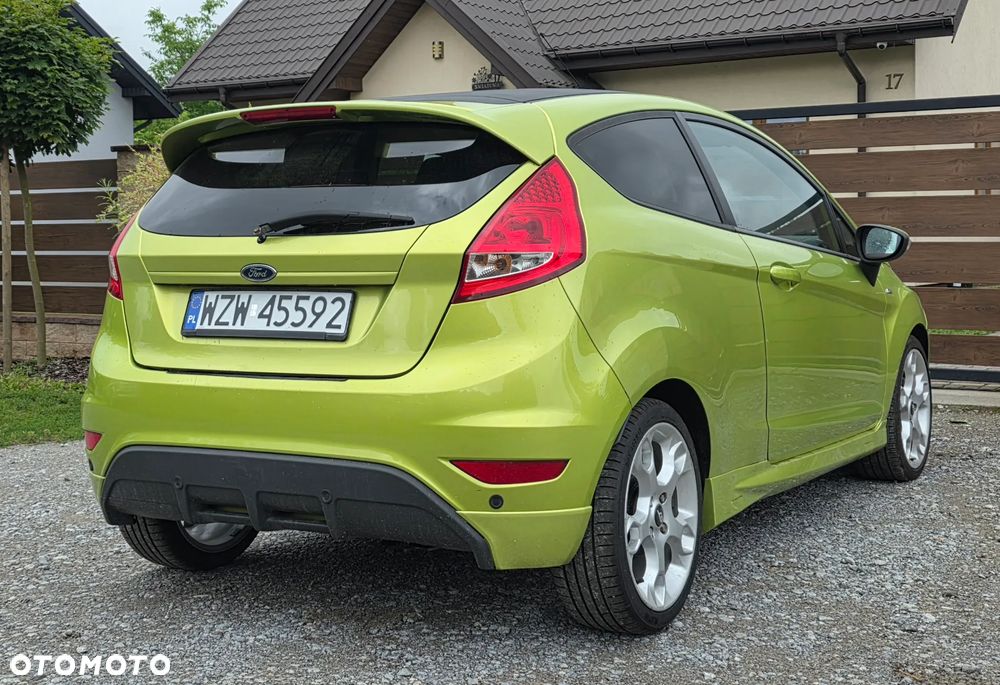 Ford Fiesta 1.6 Sport - 7