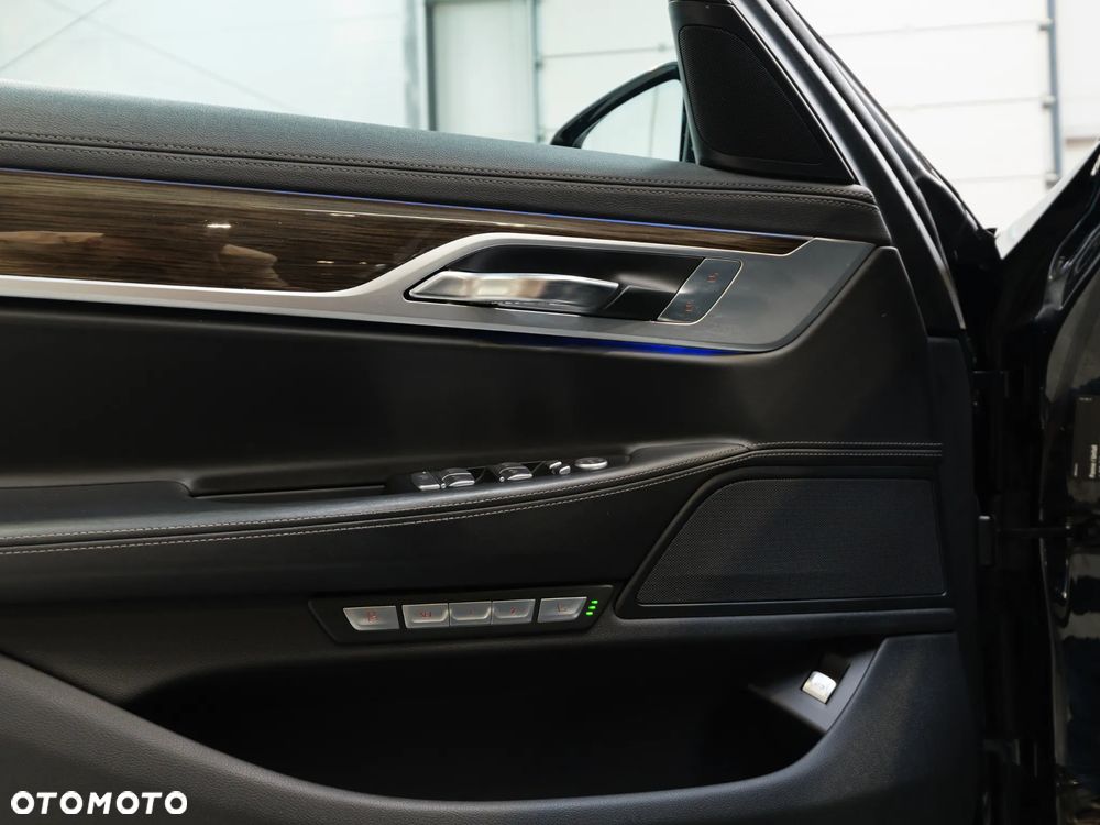 BMW Seria 7 730d xDrive - 20