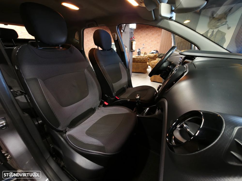 Renault Captur 1.5 dCi Exclusive - 16