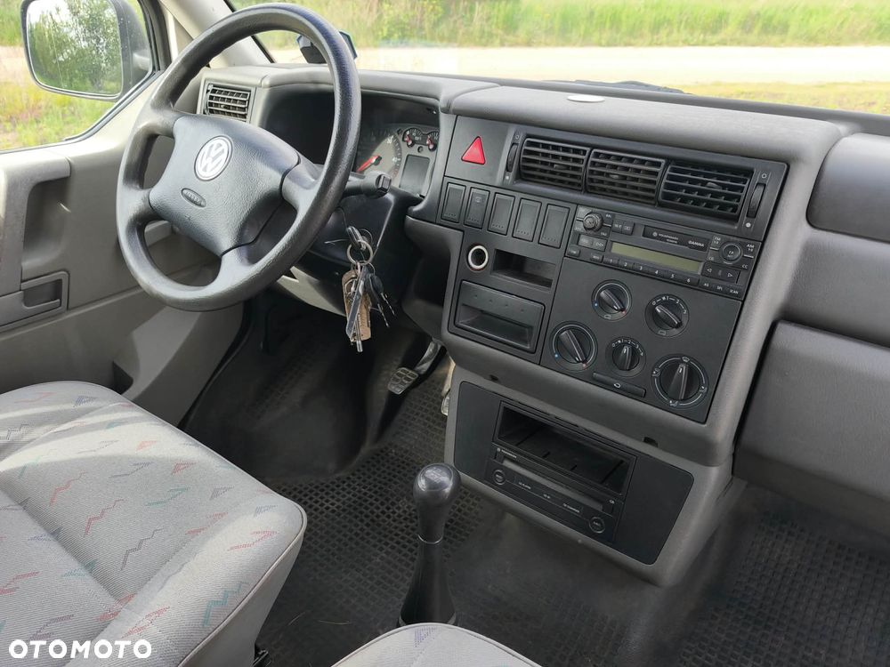 Volkswagen Transporter - 20