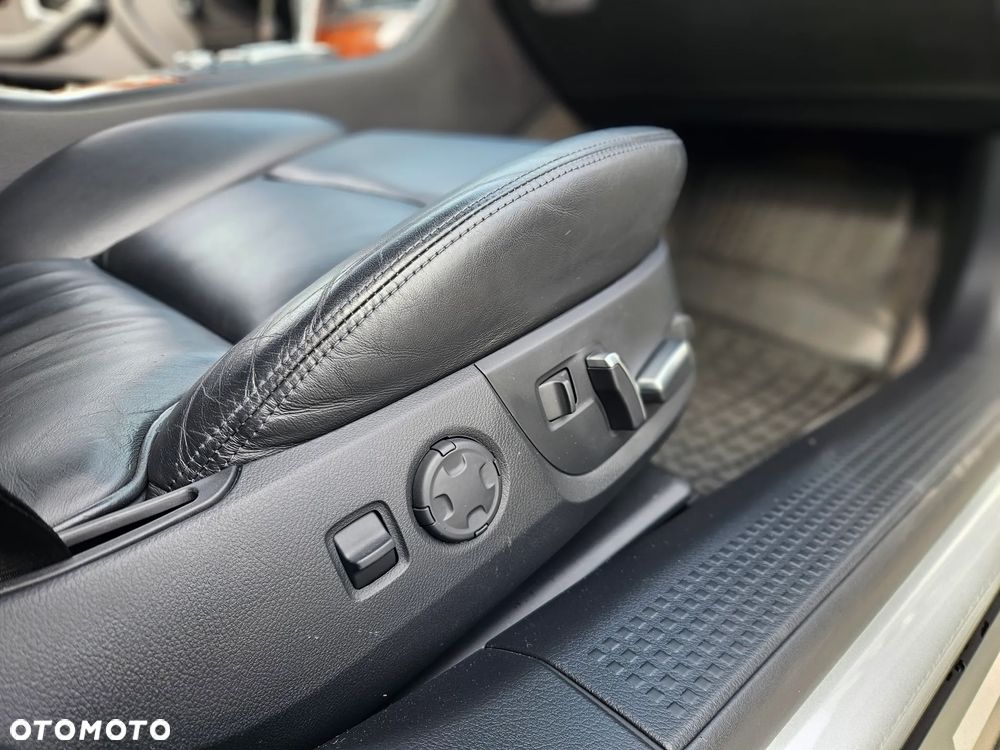 Audi A8 4.2 FSI quattro Langversion - 21