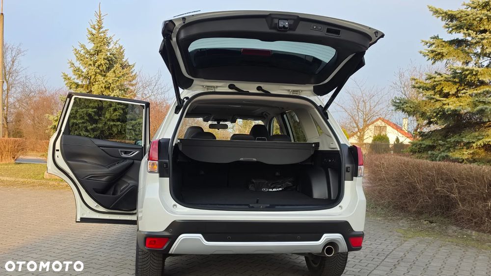 Subaru Forester 2.0i-L Platinum (EyeSight) Lineartronic - 40