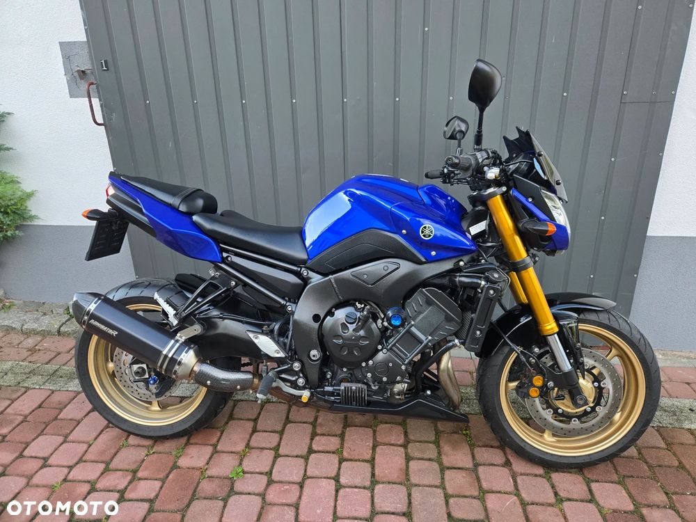 Yamaha FZ8 - 1