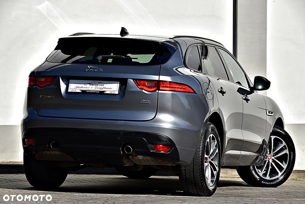 Jaguar F-Pace 2.0 i4P AWD R-Sport - 5