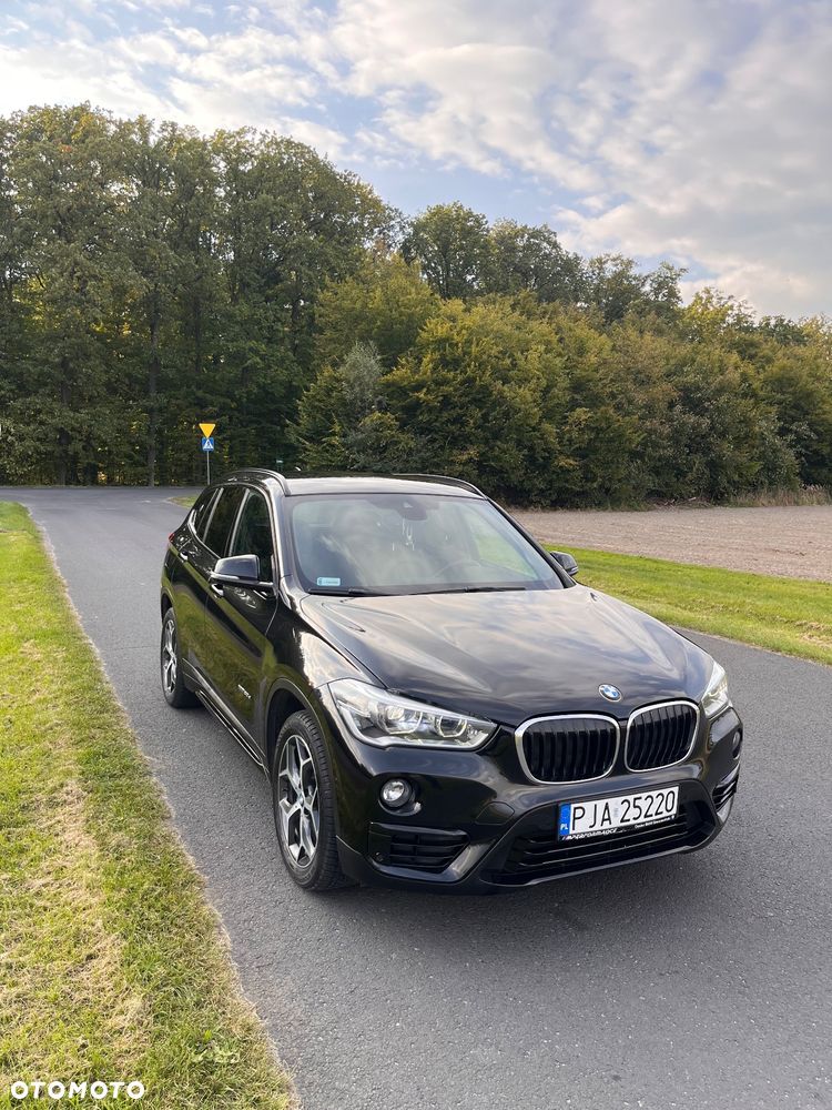 BMW X1 xDrive20d xLine - 10