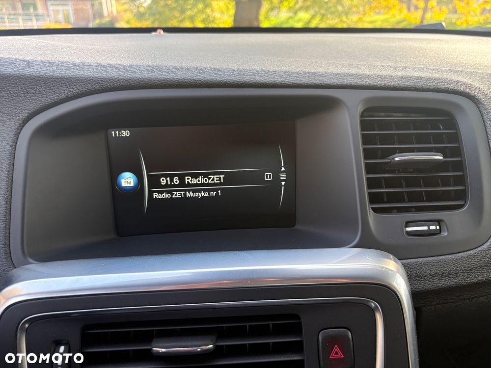 Volvo V60 D3 Geartronic Kinetic - 16
