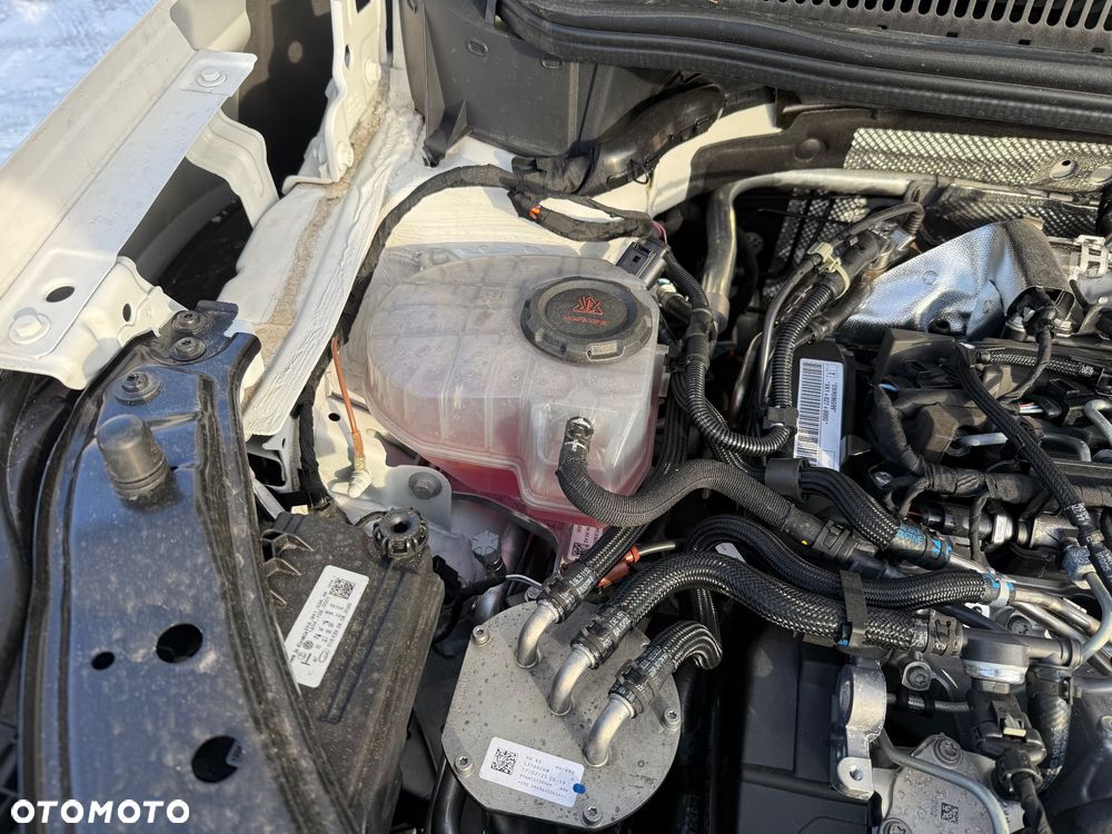 Volkswagen Caddy - 36