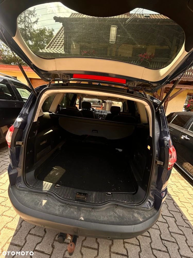 Ford S-Max - 8