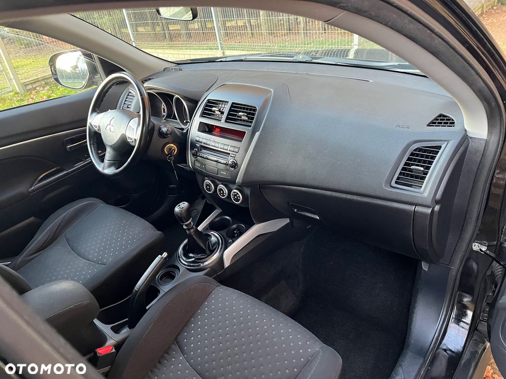 Mitsubishi ASX 1.8 DI-D 2WD Intense - 16