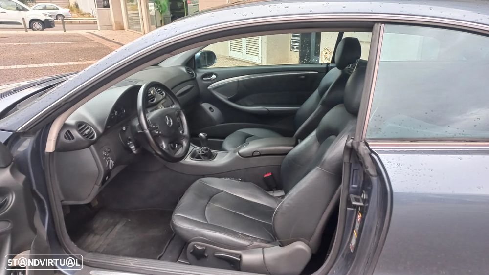 Mercedes-Benz CLK 270 Coupe CDI Avantgarde - 4