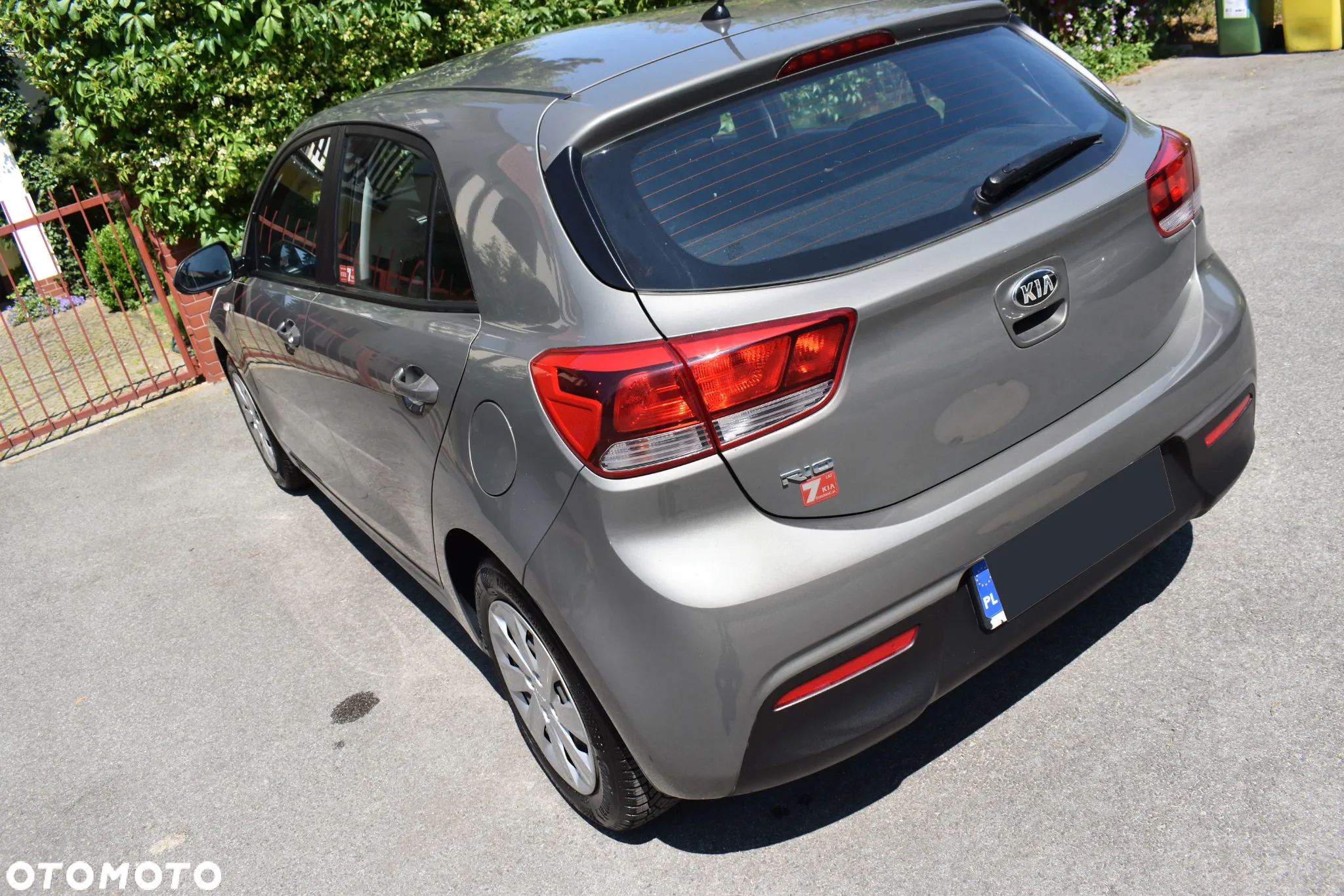 Kia Rio 1.2 L - 31