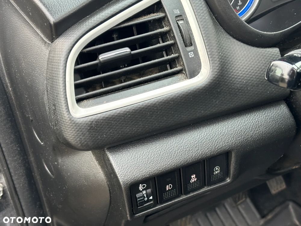 Suzuki SX4 S-Cross 1.6 VVT 4x2 Comfort - 15