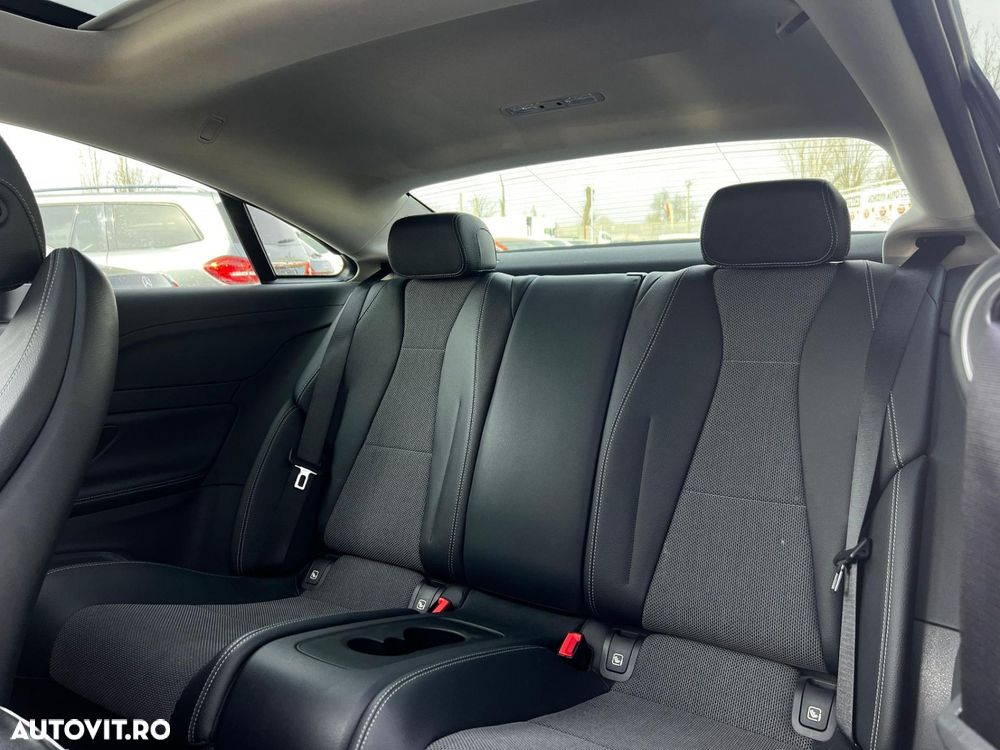 Mercedes-Benz E - 34