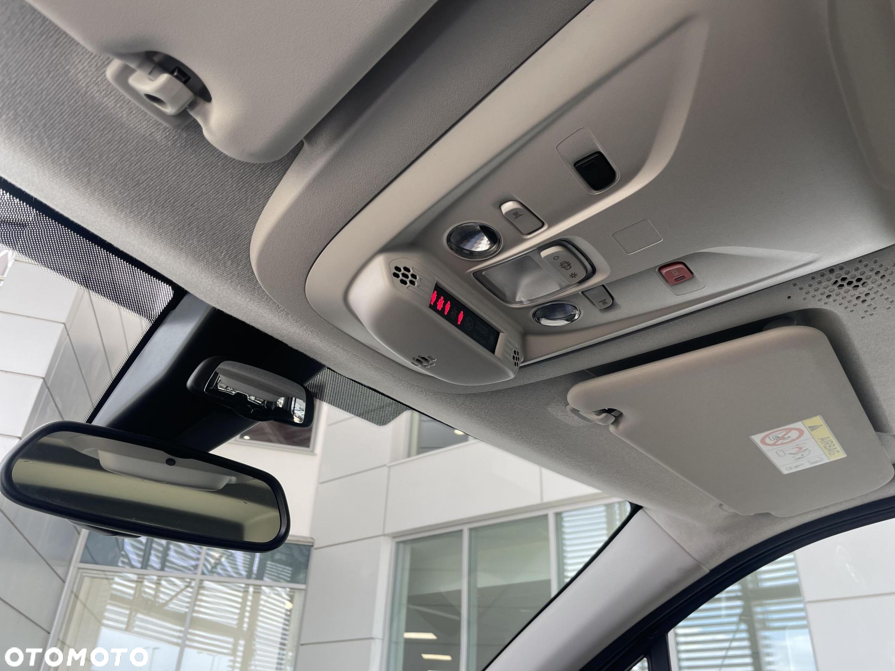 Toyota Proace City - 25
