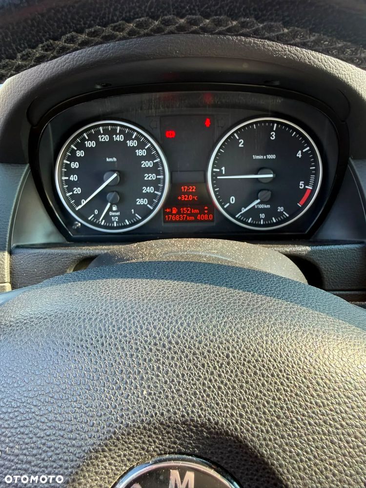 BMW X1 xDrive18d - 17