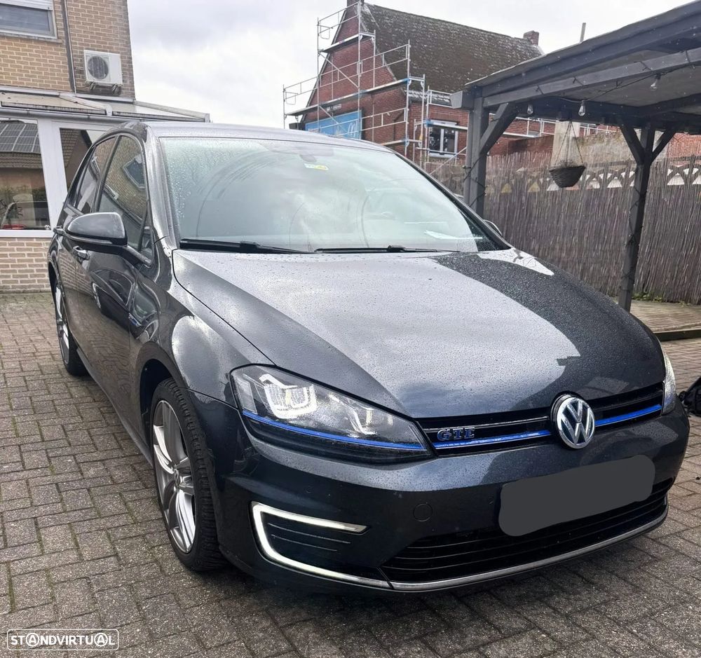 VW Golf 1.4 GTE Plug-In-Hybrid DSG - 11