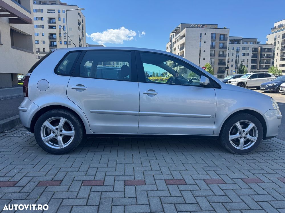 Volkswagen Polo 1.4 TDI Trendline - 2