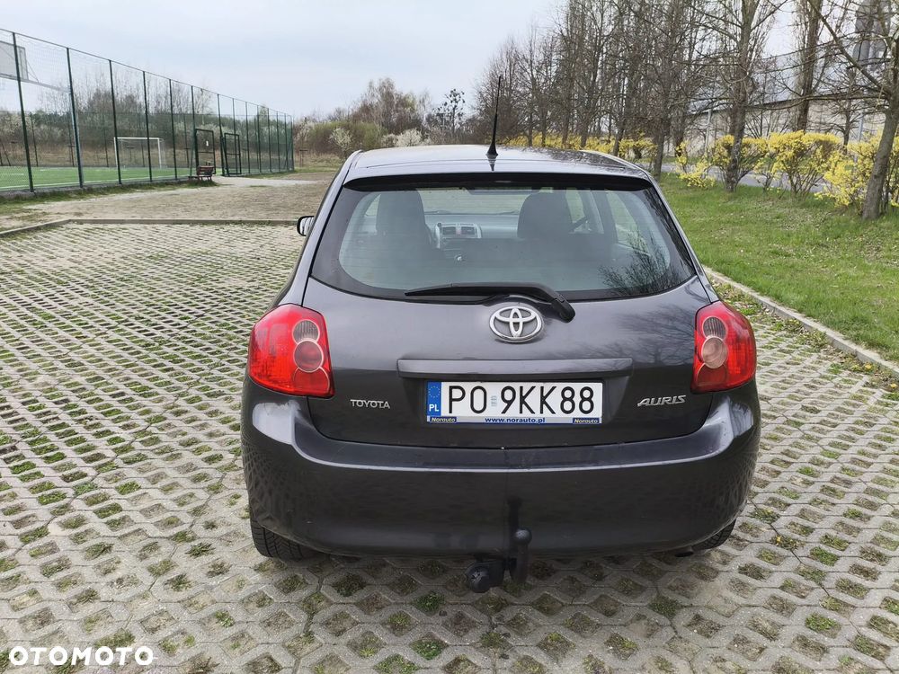 Toyota Auris 2.0 D-4D Premium - 9