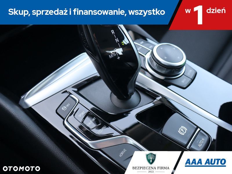 BMW Seria 5 - 17