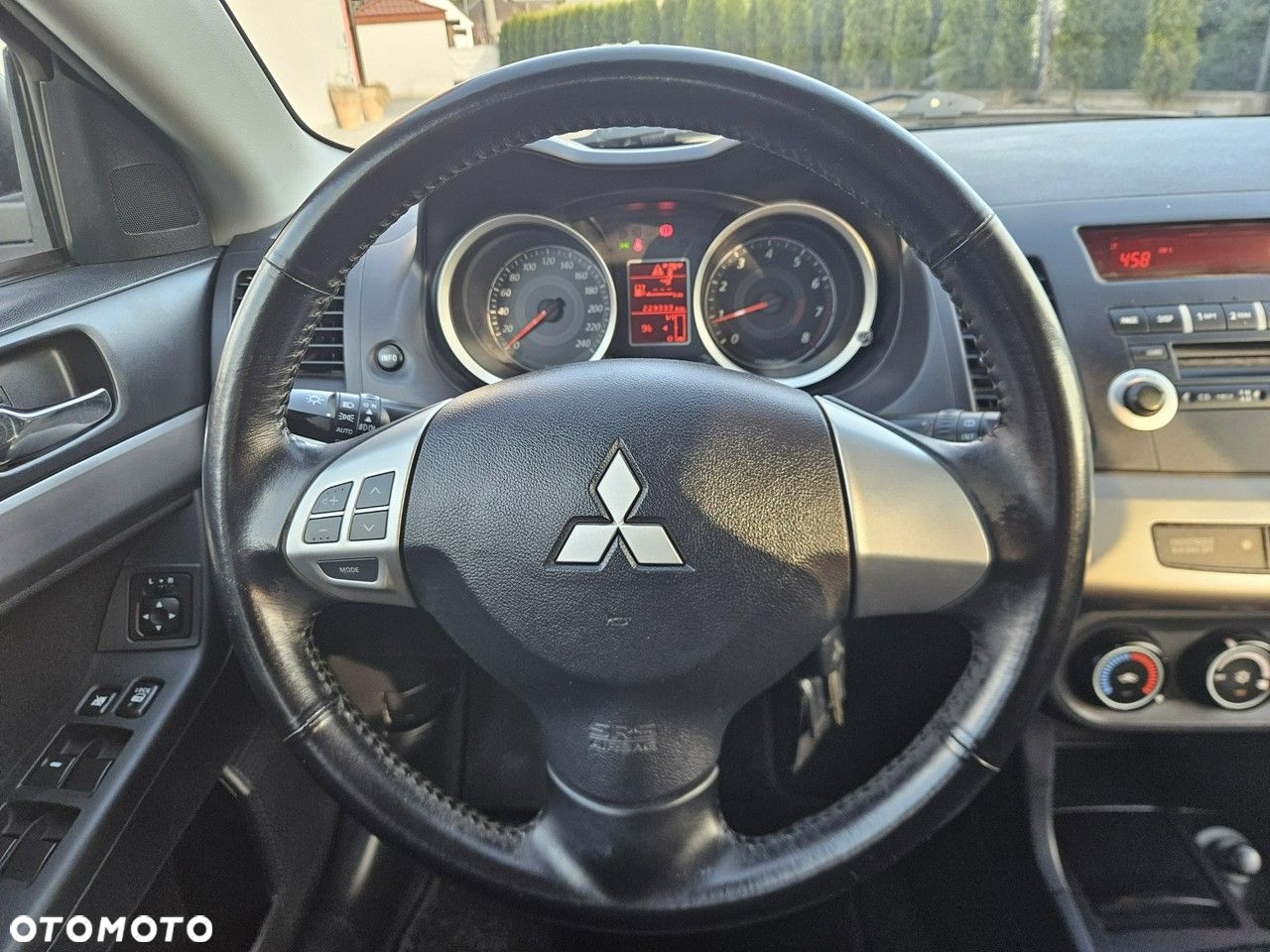 Mitsubishi Lancer 1.5 Inform - 26