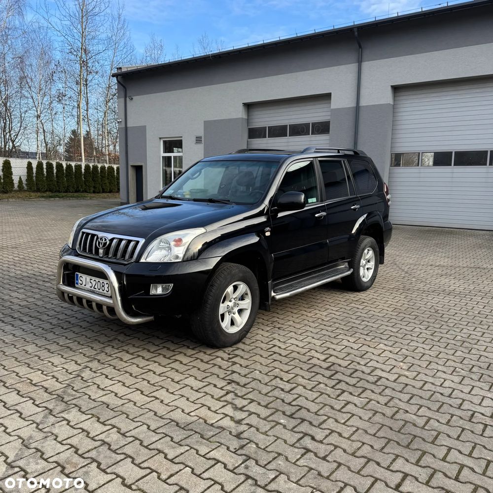 Toyota Land Cruiser - 1