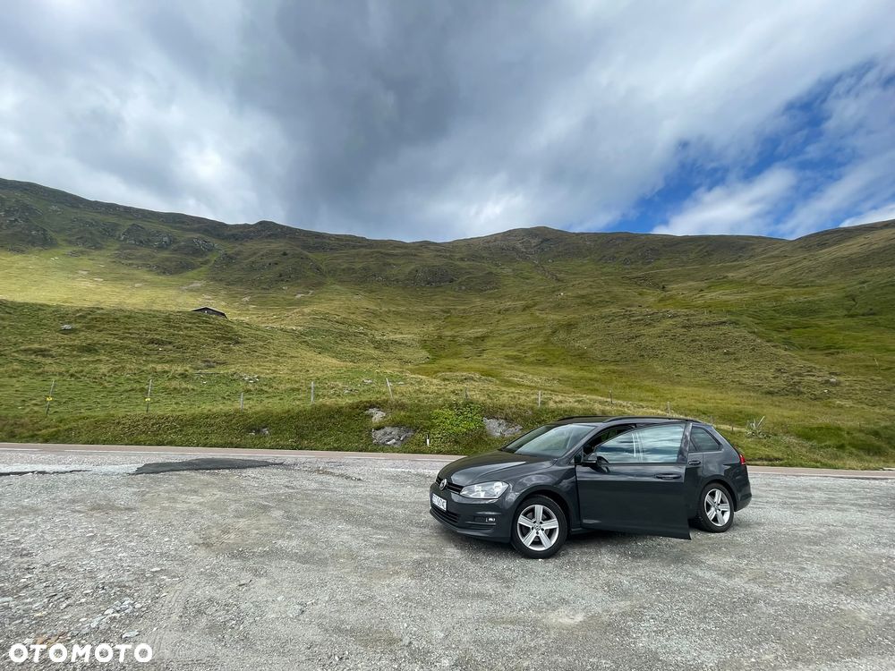 Volkswagen Golf 2.0 TDI SCR Comfortline - 21