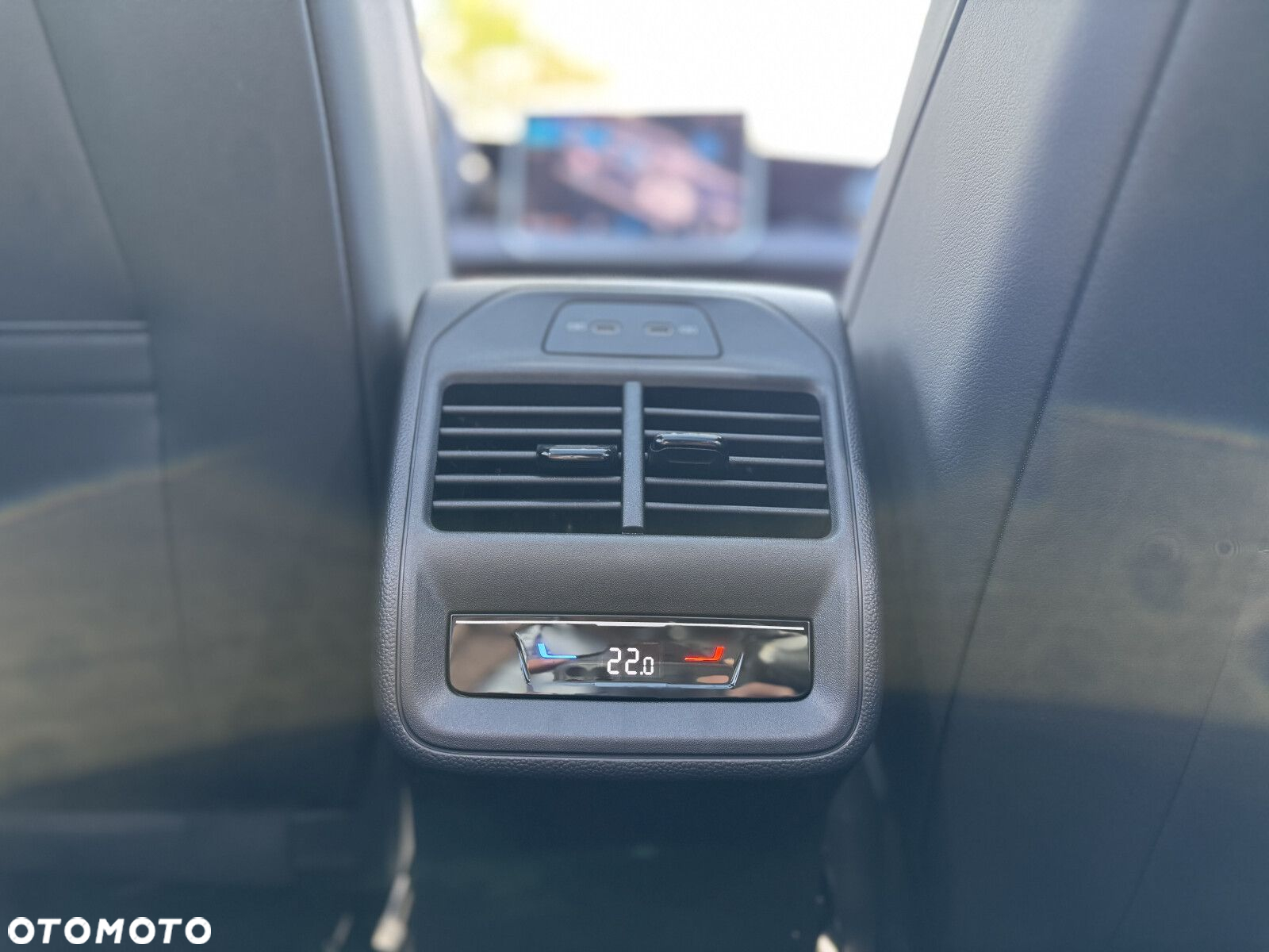 Volkswagen Passat - 23