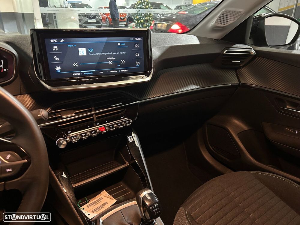 Peugeot 208 1.2 PureTech Active Pack - 22