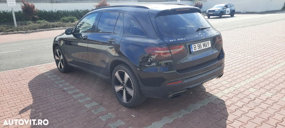 Mercedes-Benz GLC 350 e 4Matic 7G-TRONIC AMG Line - 5