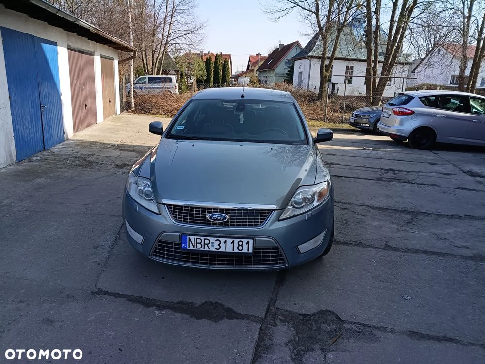 Ford Mondeo 2.0 Ghia - 1