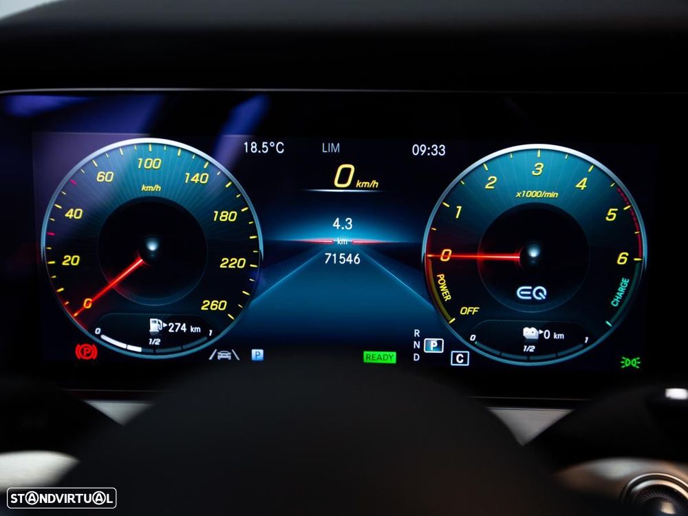 Mercedes-Benz E 300 de 4Matic 9G-TRONIC AMG Line - 30