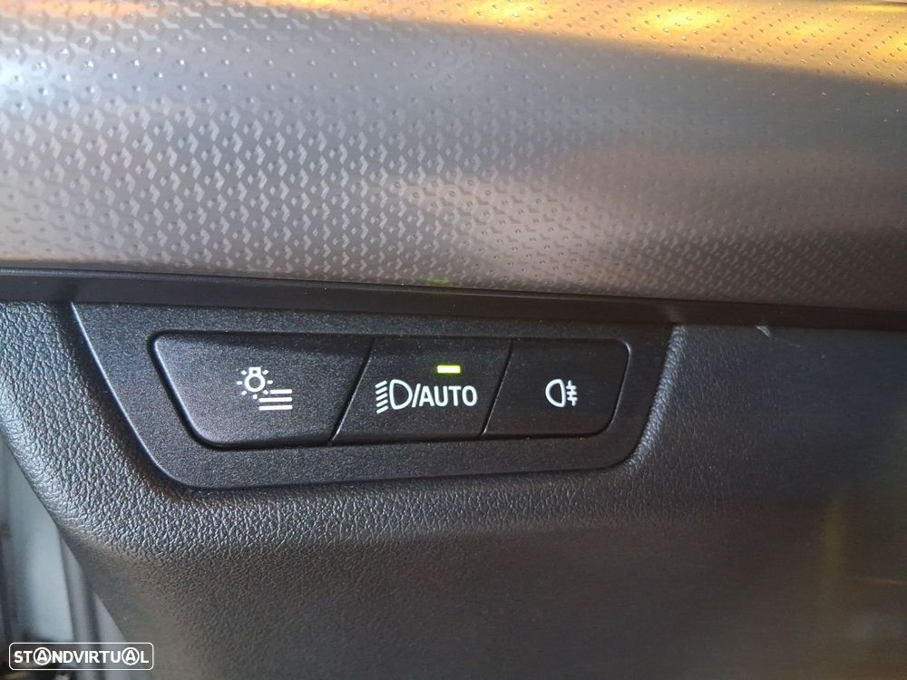 BMW X2 18 d sDrive Auto Pack M - 20