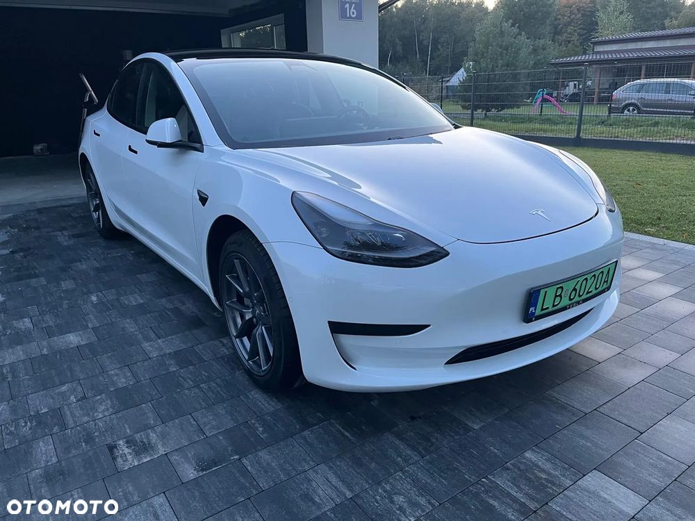 Tesla Model 3 Standard Reichweite Plus Hinterradantrieb - 7