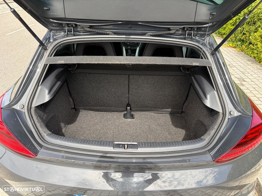 VW Scirocco 2.0 TDI Sport - 7