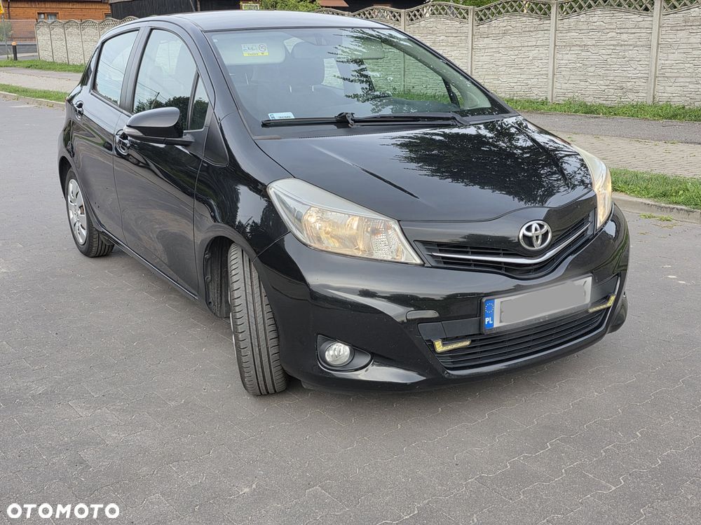 Toyota Yaris - 2