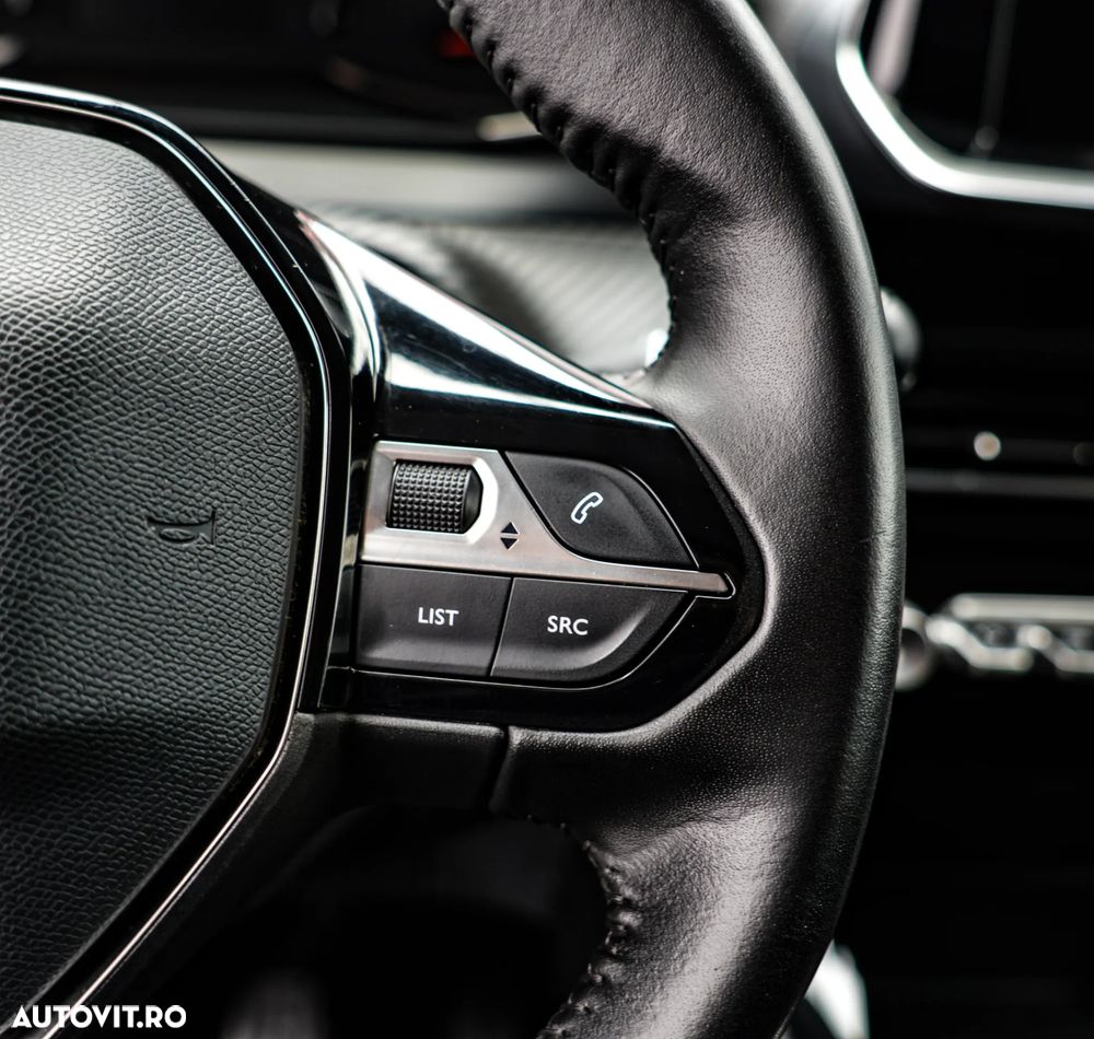 Peugeot 2008 1.5 BlueHDI STT Allure - 25