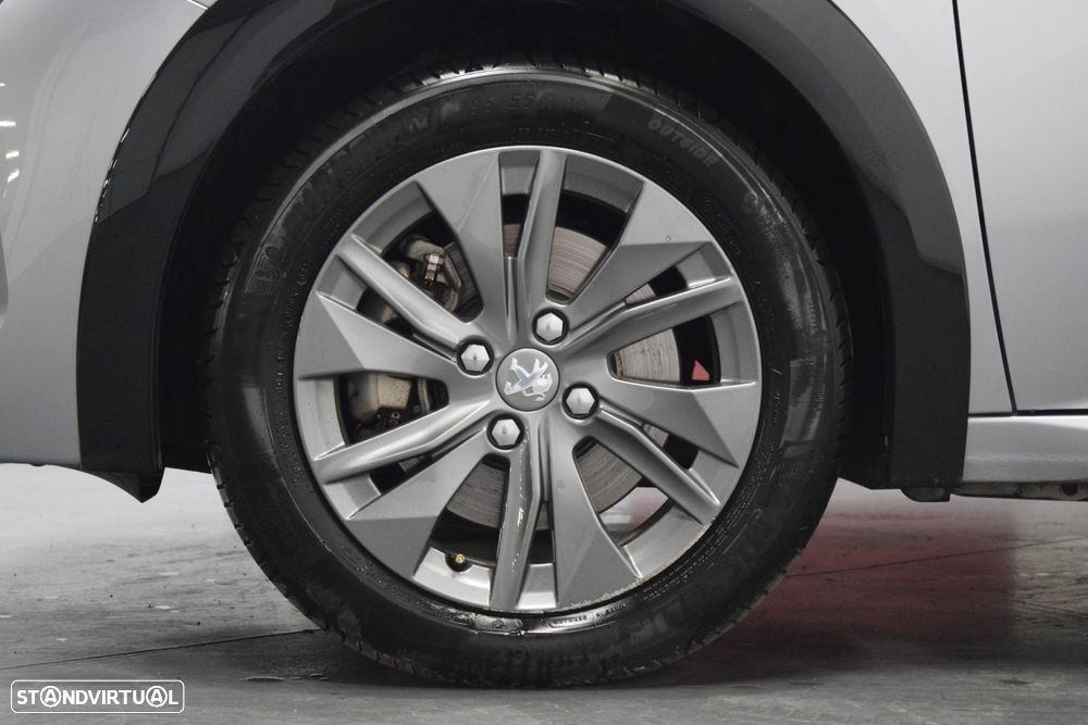Peugeot e-208 50 kWh Allure - 22