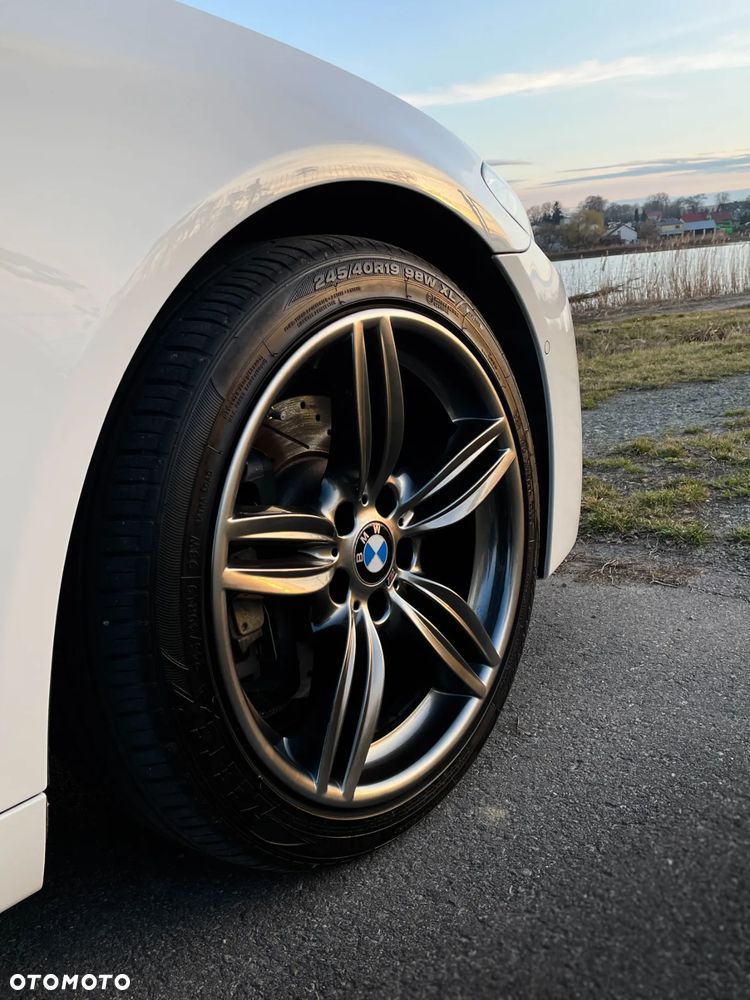 BMW Seria 5 535i xDrive - 9