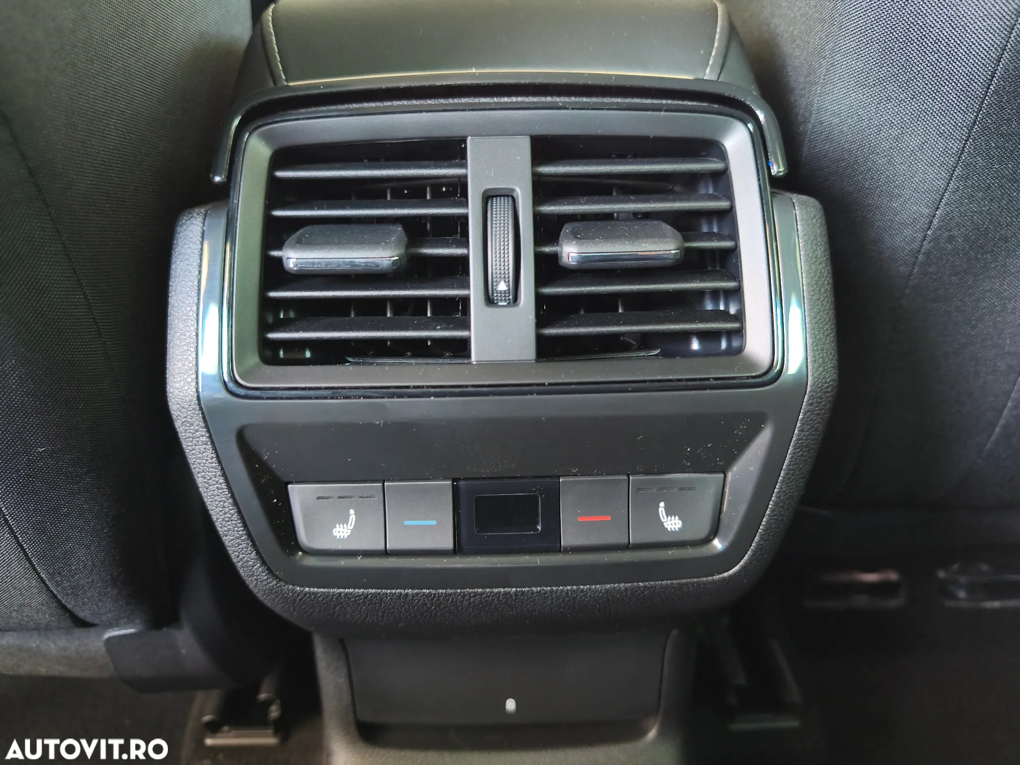 Skoda Karoq 1.5 TSI DSG Selection - 19