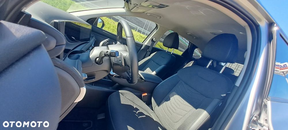 Hyundai Tucson 1.6 T-GDi HEV Executive 2WD - 25
