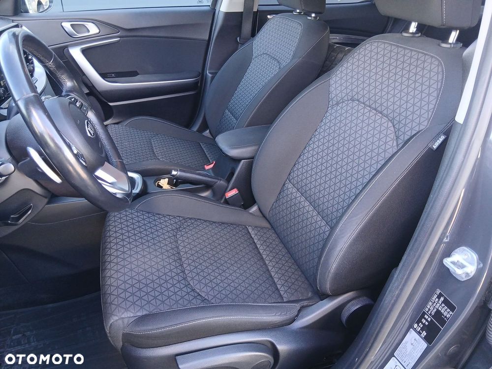 Kia XCeed 1.5 T-GDI M DCT - 21
