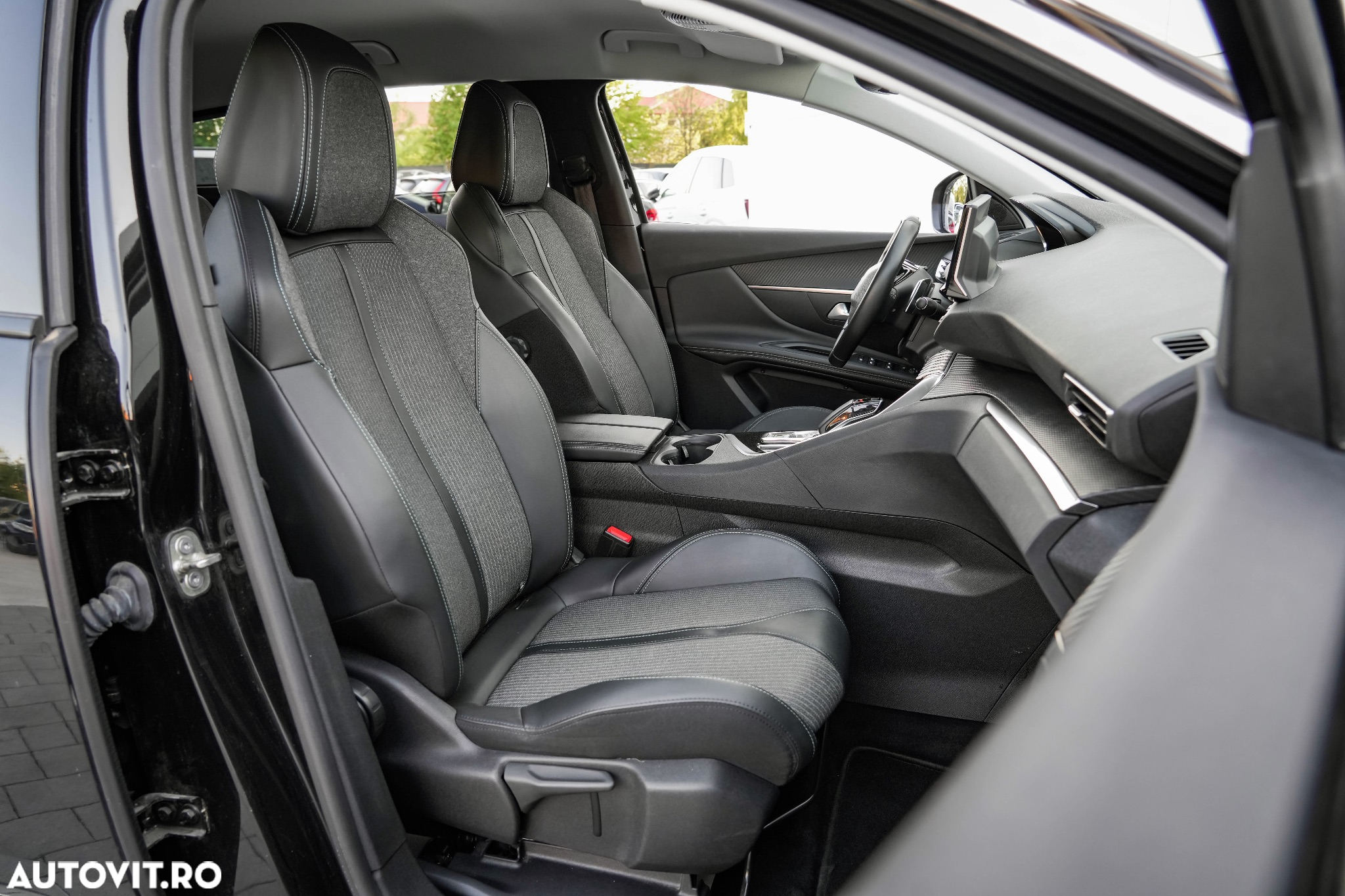 Peugeot 3008 PHEV EAT8 Allure - 18